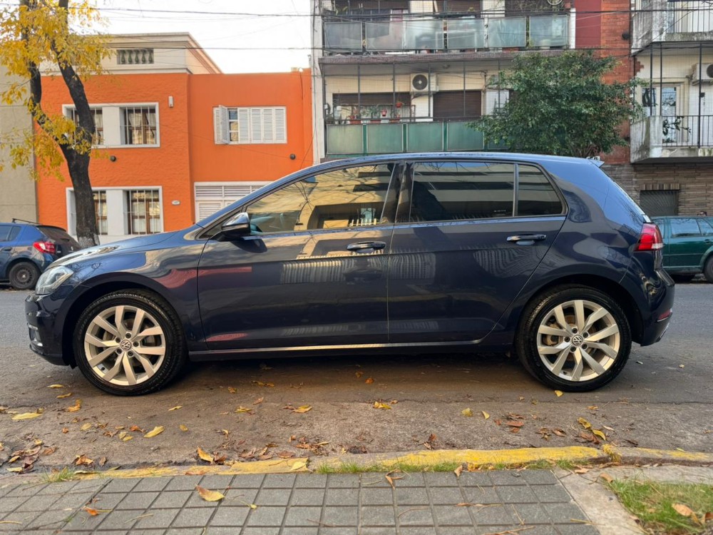 Volkswagen Golf Highline — foto 6